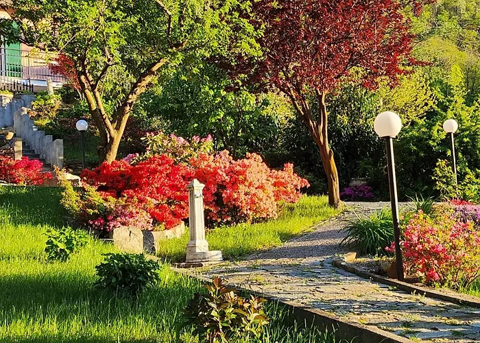 Eden Guest House Colico